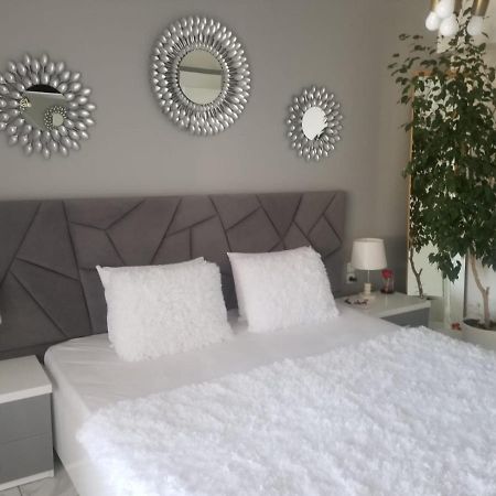 Anis Apartments Sarande Luaran gambar