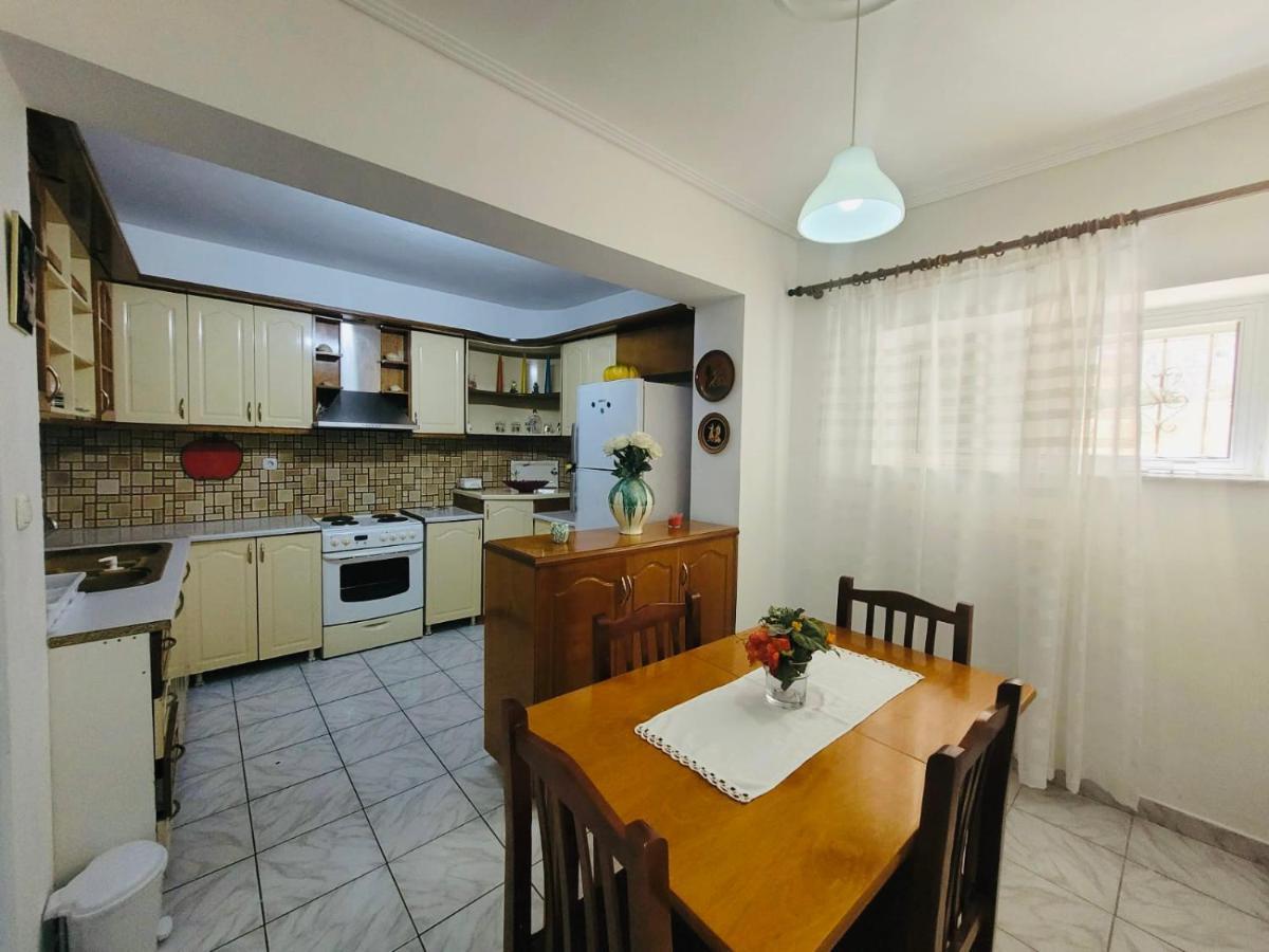 Anis Apartments Sarande Luaran gambar